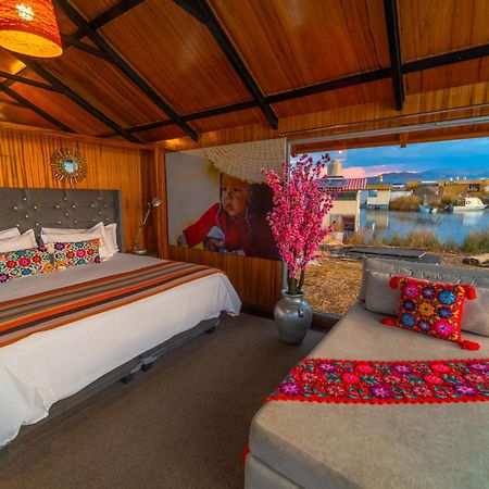 Uros Kay Pacha Lodge Puno Bagian luar foto