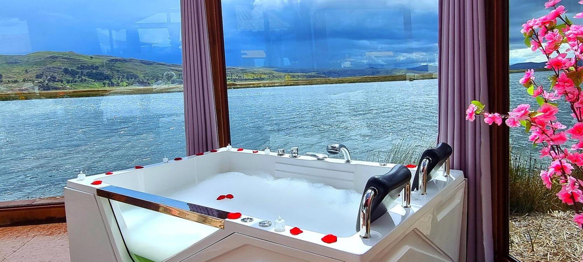 Uros Kay Pacha Lodge Puno Ruang foto