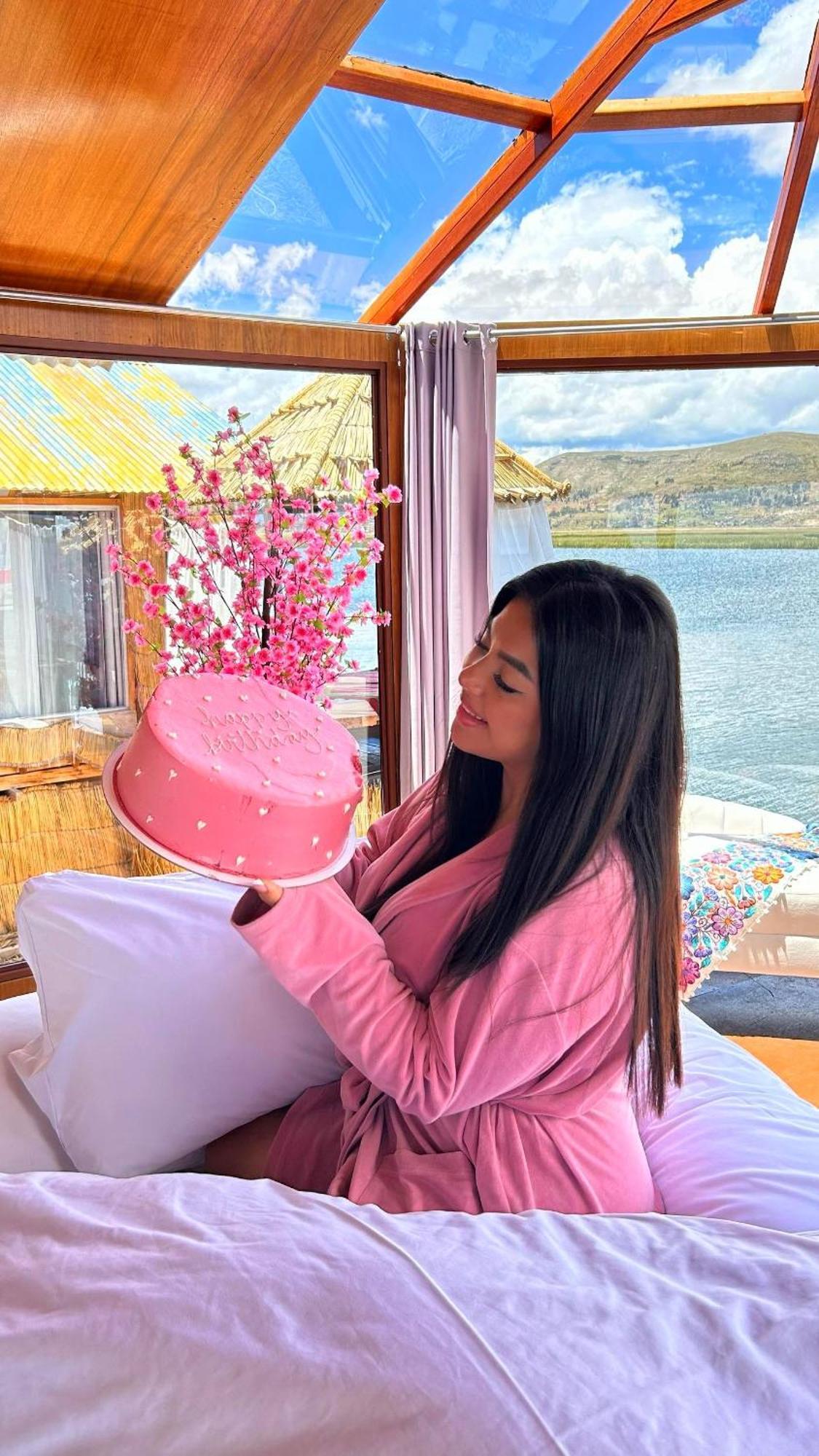 Uros Kay Pacha Lodge Puno Ruang foto